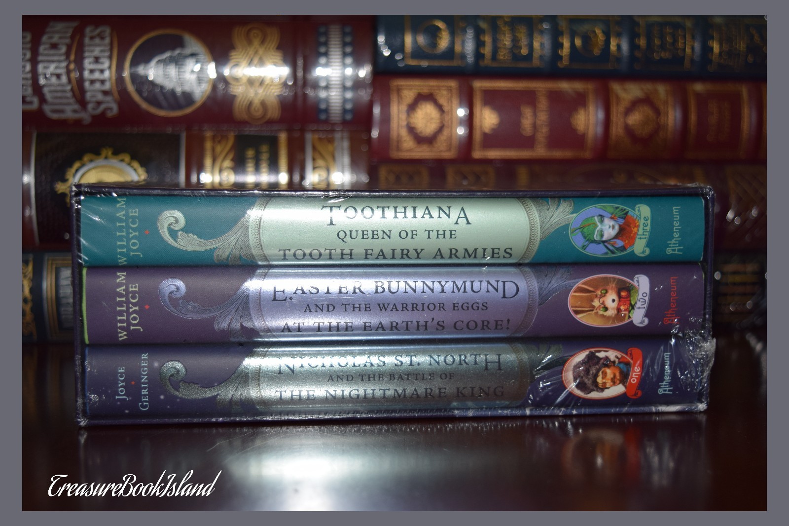 Guardians Santa Easter Bunny Tooth Fairy New Sealed 3 Volume Boxed Gift