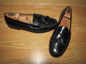 cole haan black tassel loafers