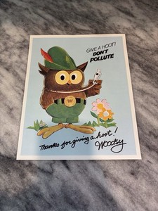 1970’s Woodsy The Owl Poster 8 x 9 Give A Hoot Don’t Pollute Blue Background
