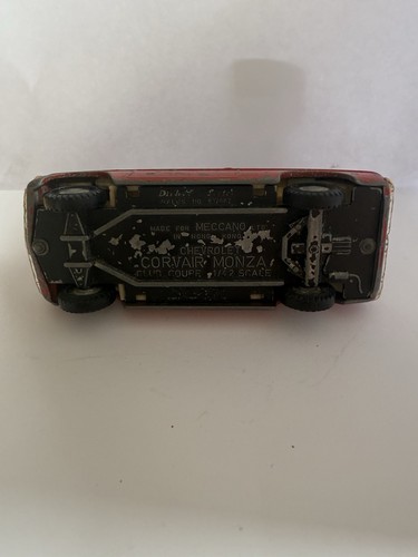 DINKY 57/002 'CHEVROLET CORVAIR MONZA' RED. 1:42 HONG KONG - Picture 8 of 15