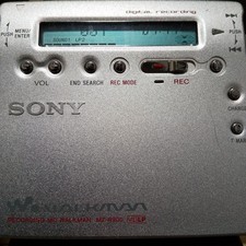  Used Sony MD Portable Walkman MZ-R900 Vintage Model
