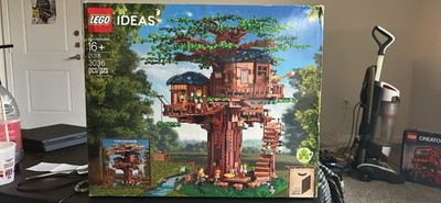 LEGO Ideas Tree House 21318 Complete Set 3036 pcs 16+ Autumn Leaves Included