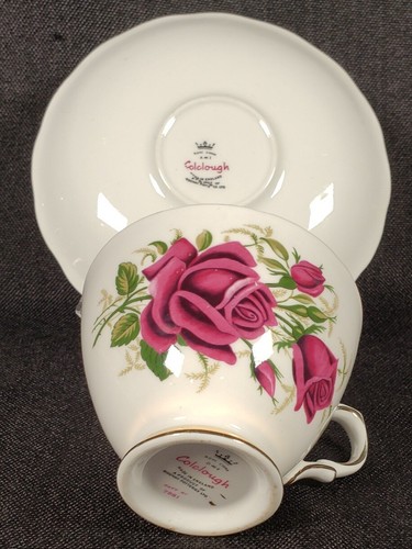 Vintage Colclough Red Roses Gold Gilt Teacup & Saucer Set #7981 Ridgway A68 - Picture 3 of 4