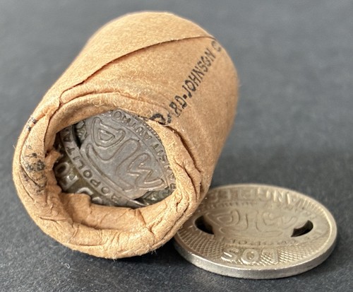 Vintage Los Angeles Roll of MTA Transit Tokens & one Single Token - Picture 2 of 6