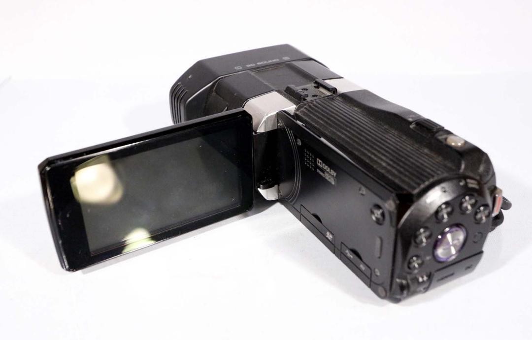 JVC Kenwood Victor GS-TD1-B 3D Everio HD Video Camera with AC