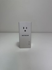 NETGEAR Powerline 1200 Extender and Extra Outlet PLP1200S 