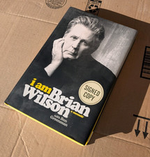 SIGNED I Am Brian Wilson A Memoir by Brian Wilson Beach Boys
