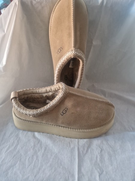 Womens UGG Tazz Sand Beige Platform Slippers Shoes - UK 10 EU 43