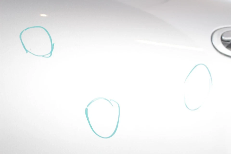 97-04 Porsche Boxster 2.5L Silver Driver Left Front Door Assembly - Image 3 of 4