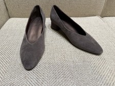 VANELi Liliet Heel Fango Suede Gray Women s Size 6.5 M NEW