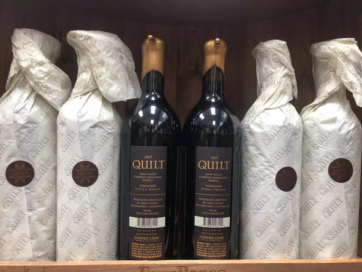 Quilt cabernet deals