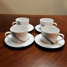 Block Spal Jewels White Pearl Saucers Teacups 4 Set Portugal Jack Prince Swirls