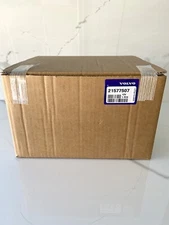 NEW GENUINE OEM VOLVO MACK 12V DEF UREA PUMP 21577507 21577511 21332701 85003864