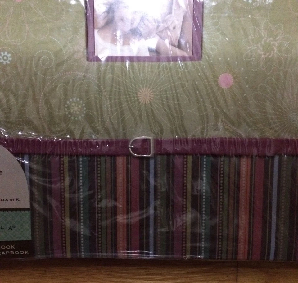 New Marcella by K 12" x 12"  20 page Scrapbook  - Image 2 of 4