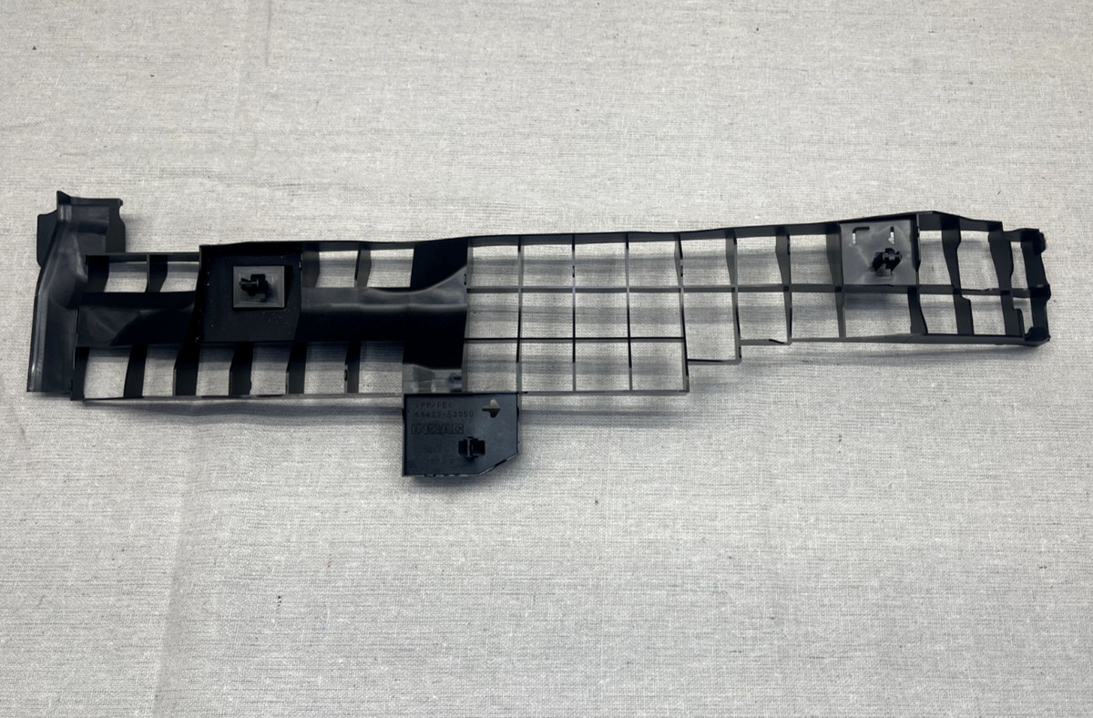 10-15 Lexus IS250C IS350C ISC FRONT LEFT SIDE RAIL SPACER OEM 66423-53050