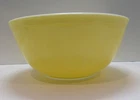 Vintage PYREX #403 Primary Color Yellow 2 1/2 Qt. Nesting Mixing Bowl - Nice