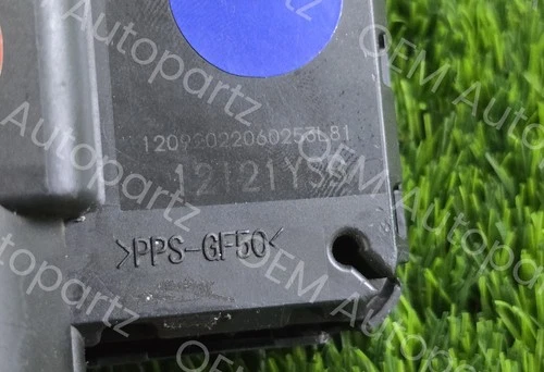 Lexus ES350 2013 Transmission computer Module 89530-33290 Oem Used - Picture 15 of 15