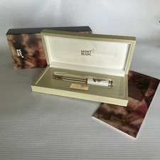 2001 MONTBLANC MARQUISE DE POMPADOUR PATRON OF THE ARTS FOUNTAIN PEN