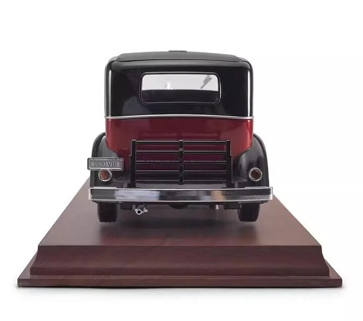 Cadillac for V16 Series for 452A 1930 vintage car red 1:18