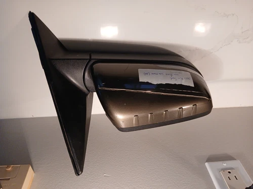 2010-2013 Kia Soul Passenger Side Mirror (GOLD) OEM E4 023673