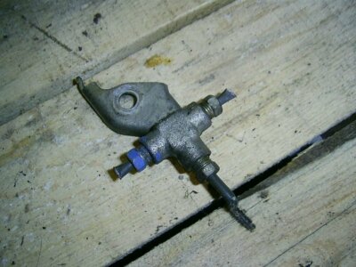 Toyota Corolla E100 E10 1.4 XLI 16V Bremskraftverteiler