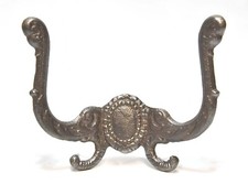 LARGE VICTORIAN STYLE CAST IRON REPRODUCTION WALL MOUNT HAT / COAT HOOK 4 PRONG