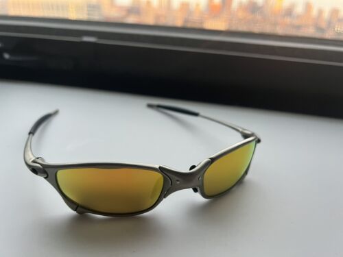 Oakley Juliet X-Metal Ducati + Side blinders