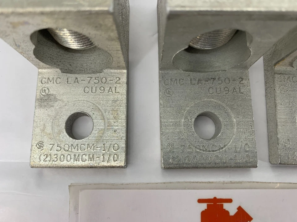 CMC LA-750-2 Aluminum Mechanical lug  750 AWG -1/0/(2)300-1/0 AWG CU9AL 3/PKG - Image 2 of 4