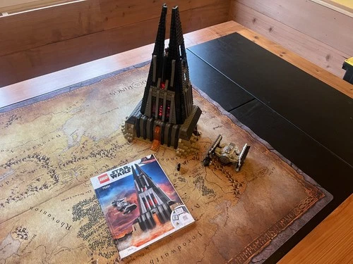 Lego Star Wars :Darth Vader's Castle (75251) With 1060 Pcs