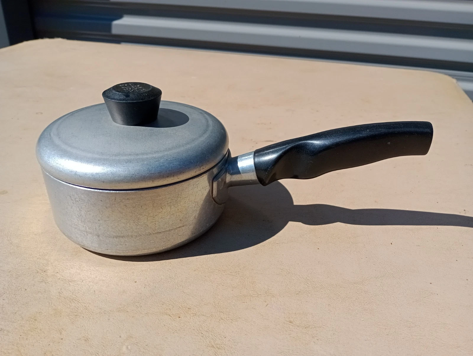 Vintage Wear-Ever Aluminum Sauce Pan 750 1/2 Lid Made In USA *Handle Damage*
