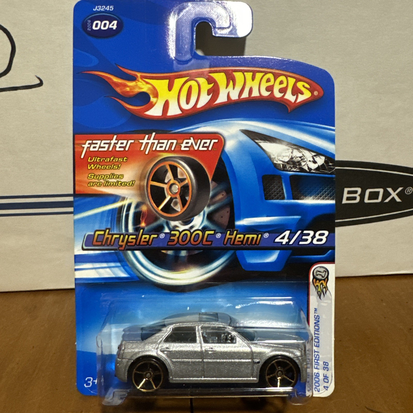 Hot Wheels Chrysler 300c Hemi  Faster Than Ever 2006 1st Edition
