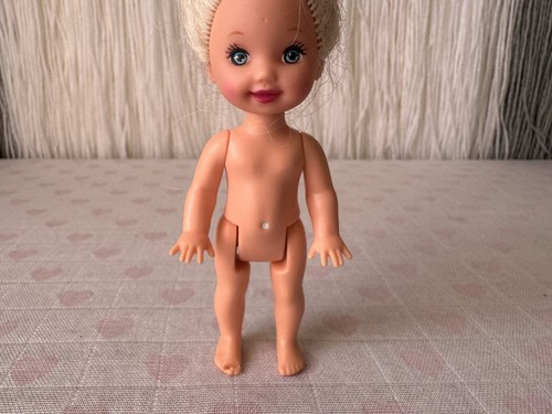 Vintage Walking Barbie Kelly Doll 1994 Mattel Toy Replacement *no Clothes - Picture 5 of 16