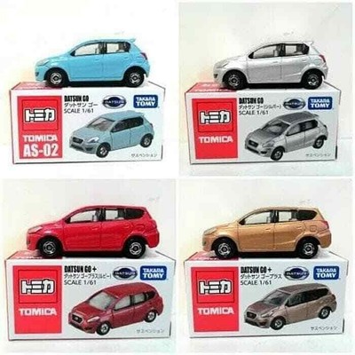 tomica datsun go