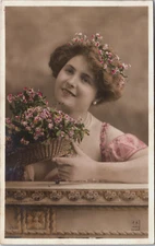 Victorian Female Model RPPC  B259