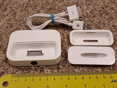 APPLE UNIVERSAL DOCK GENUINE IPOD DOCKING STATION A1153 ADAPTER