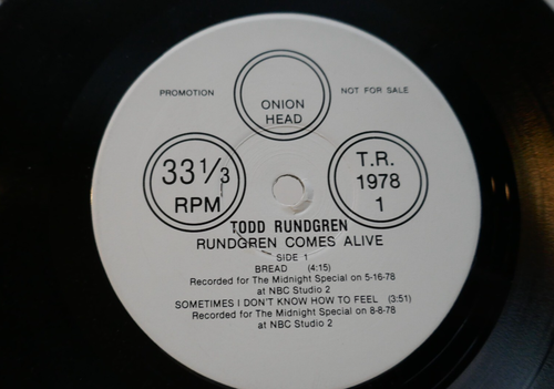 TODD RUNDGREN COMES ALIVE SIGNED SLEEVE DEMO 45 - Picture 3 of 6