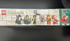 LEGO Kingdoms Chess (853373) - New Sealed Box, Retired.