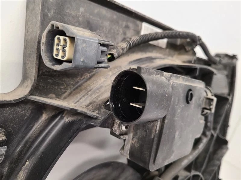 Ventilador de radiador conductor 16-18 FORD FOCUS LH ventilador de motor VIN E 8º dígito turbo F1FZ8C6 Foto 3 de 4