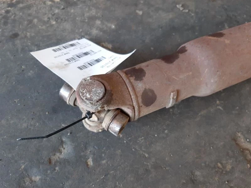 Eje de transmisión trasero 4x4 00-05 Chevrolet Tahoe 15109402 Foto 3 de 4