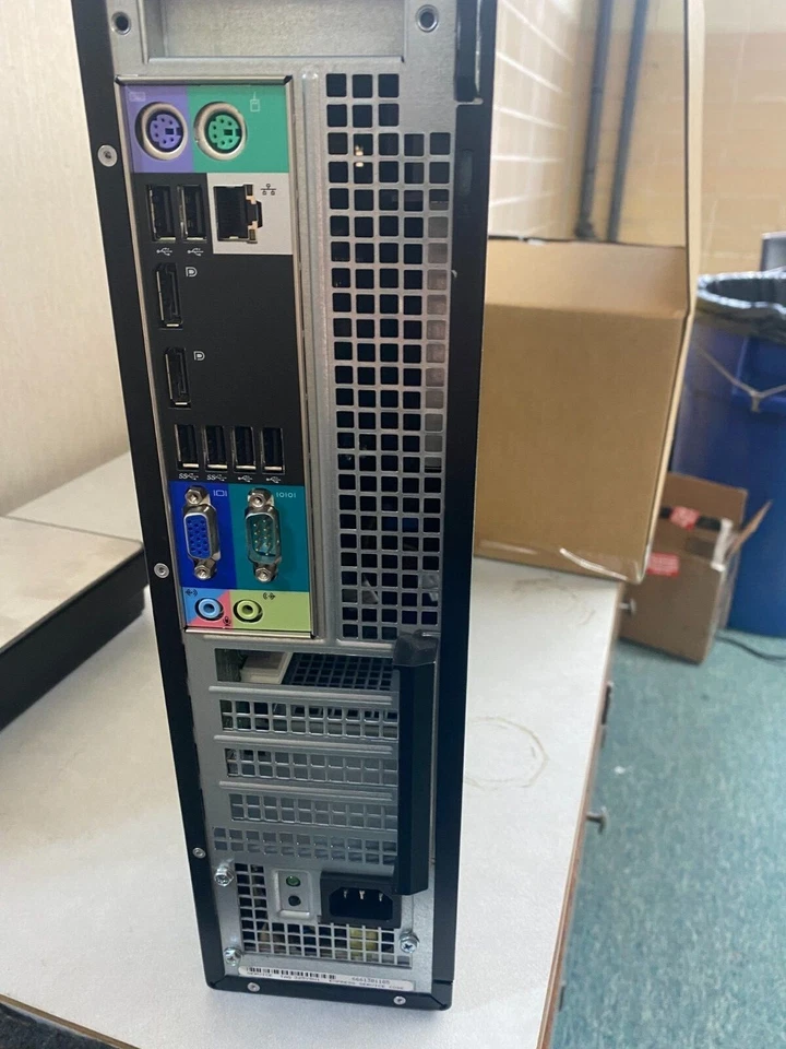 Dell Optiplex 7010 Core i3 3220 Dual Core 4GB RAM 240GB SSD Windows 10 Pro Foto 4 de 4