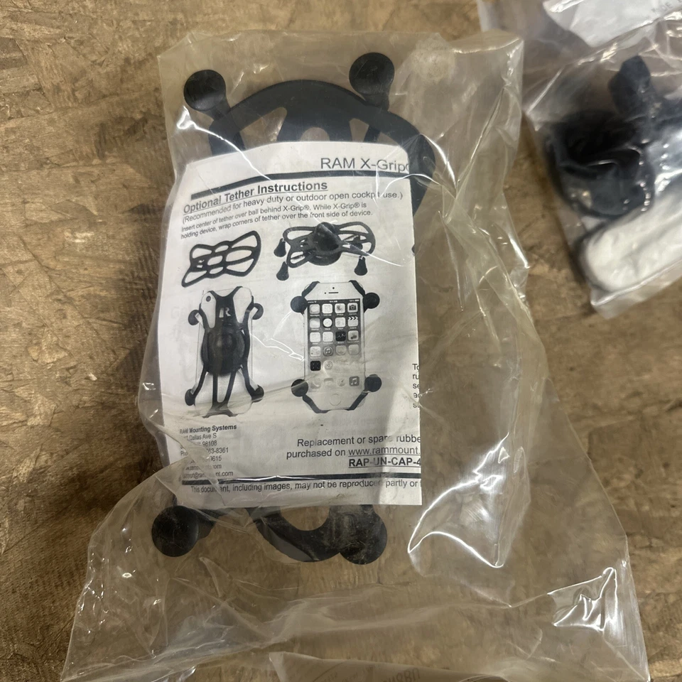 Montaje RAM superficie plana X-Grip - para tabletas de 7-8 pulgadas Foto 3 de 3