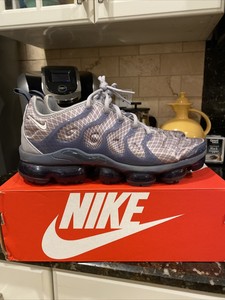 used vapormax plus