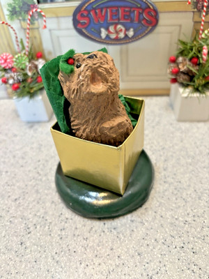 Byers Choice 1987 Cute Brown Shaggy Sheep Dog in Gift Box