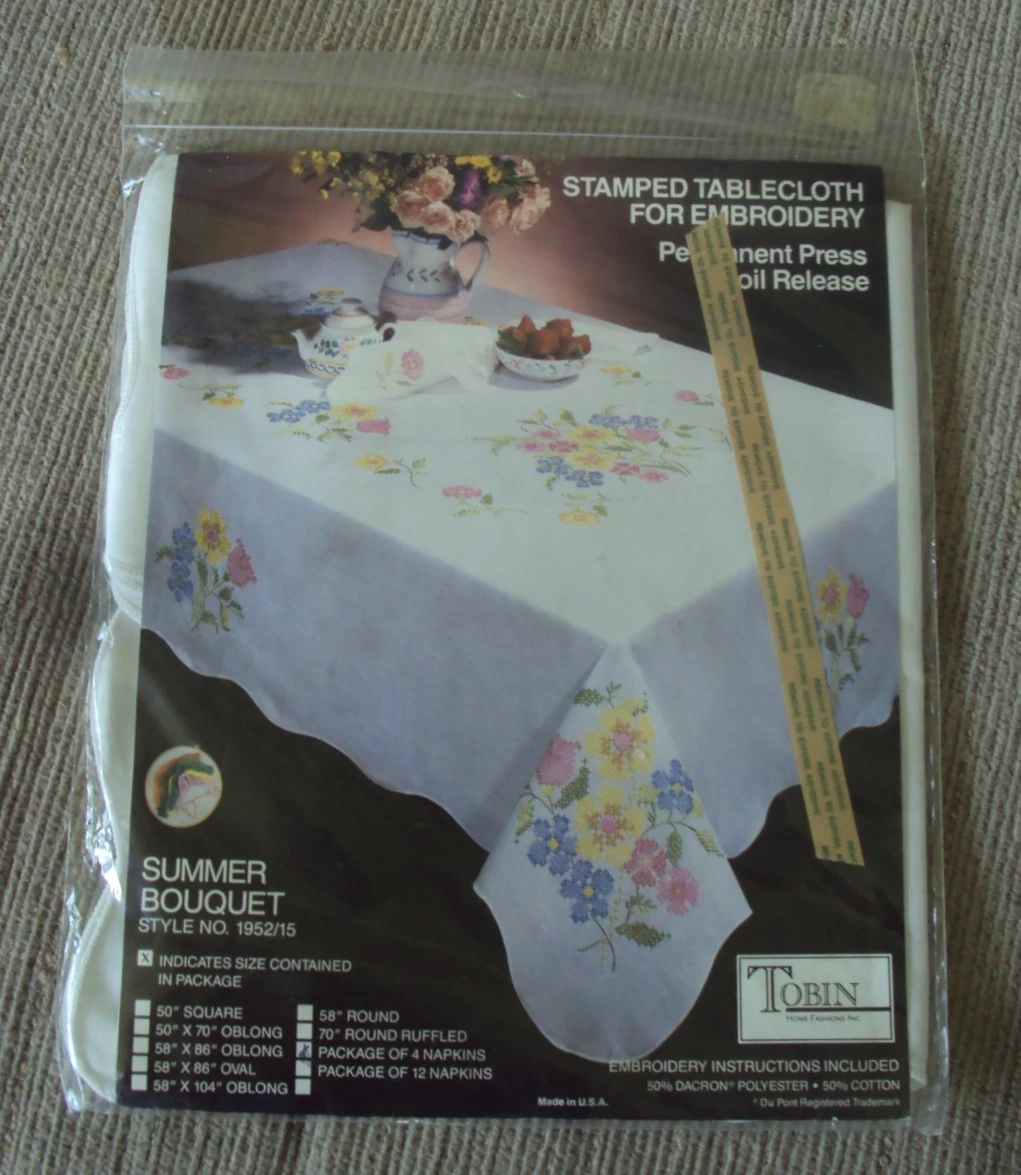 Kit de broderie estampillé Tobin salle à manger pour deux bouquets de
