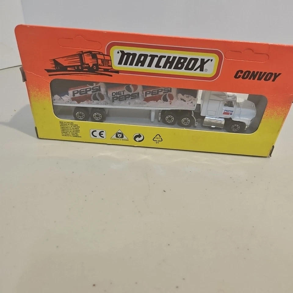 Vintage Matchbox Super Rigs / Convoy - PEPSI Transporter Truck 1996 HTF New - Image 4 of 4