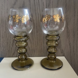 2 vintage Römer Wine Glasses  w/Green Beehive Stems Grapevine Gilded gold France