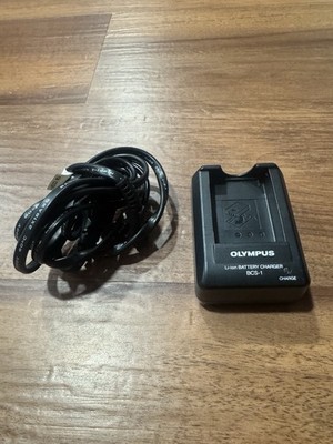 Original OLYMPUS BCS-1 Charger for BLS1 BLS5 BLS50 EM10 E-P3 E-600 E-450 E-PM3