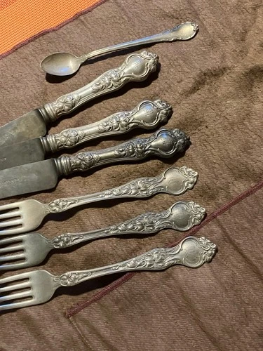 VIOLET-WALLACE STERLING LUNCH FORK(S) Vintage