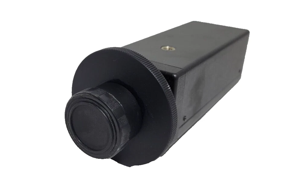 Lente de CFTV 4mm F1.2 Modelo da Câmera: TAD-100 DC12V 4.5W USADA - Imagem 3 de 4