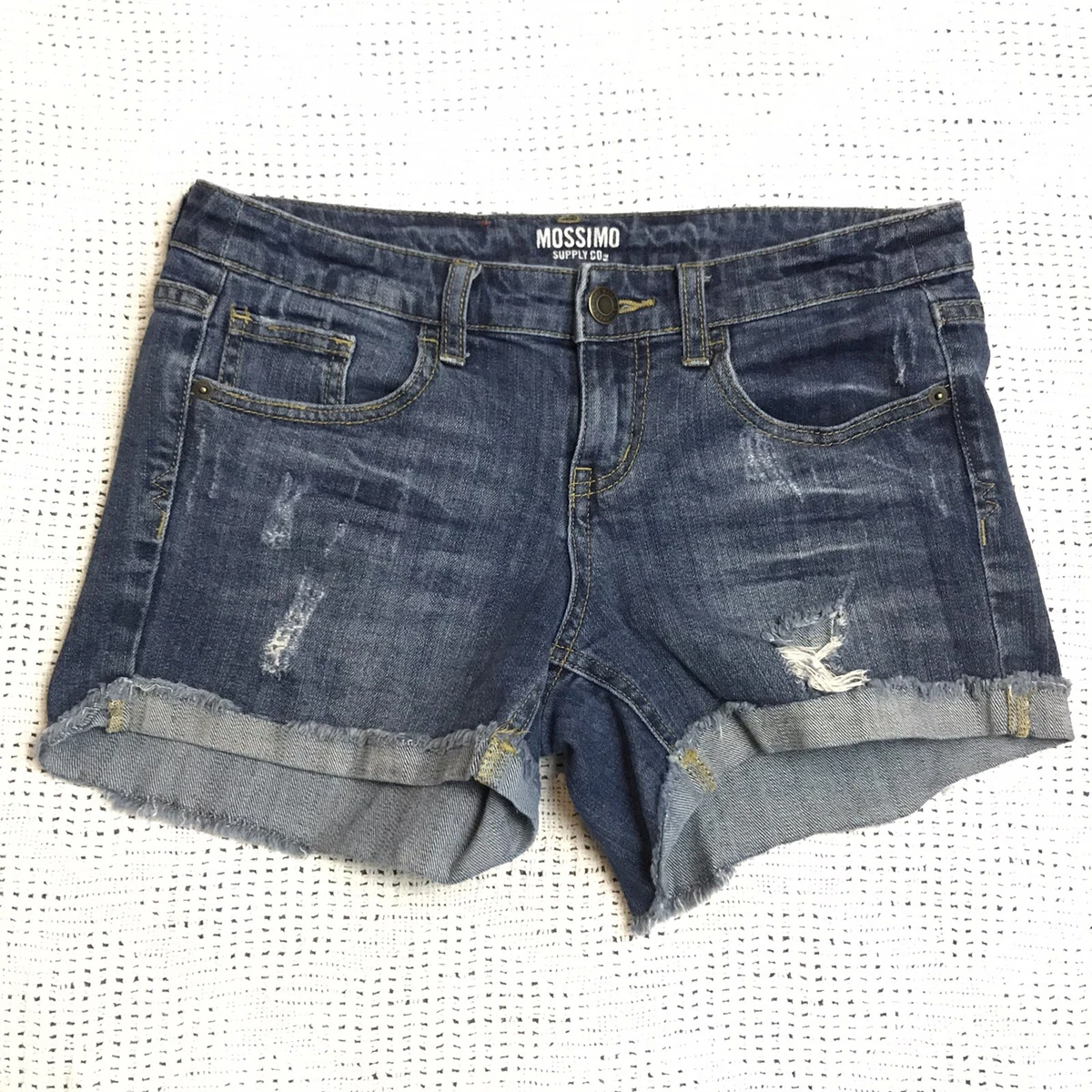 vintage mossimo low rise shorts recommend for a size... - Depop